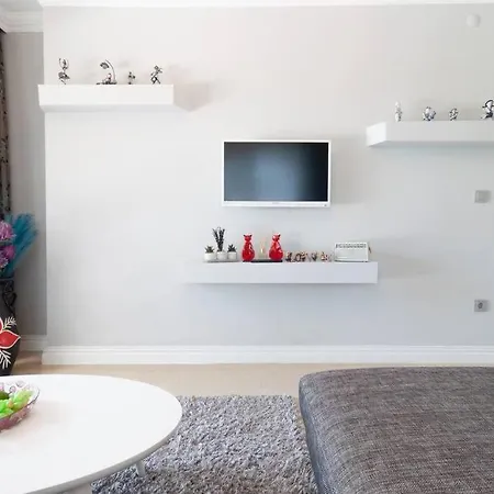 Merkez'de Huzurlu Ve Sakin Tatil Evi * Bodrum