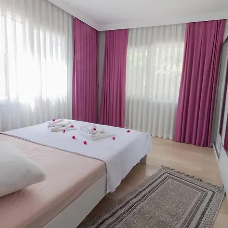 Merkez'de Huzurlu Ve Sakin Tatil Evi Σπίτι διακοπών *